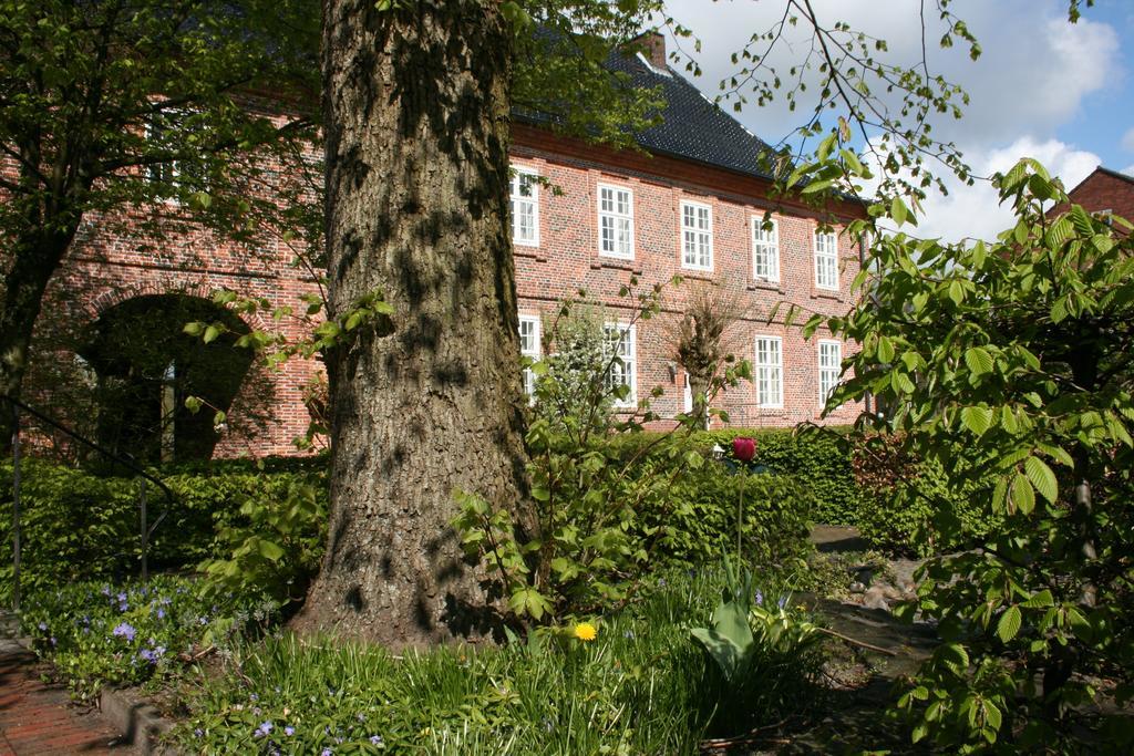 Hotel Pelli Hof Rendsburg By Tulip Inn Екстериор снимка