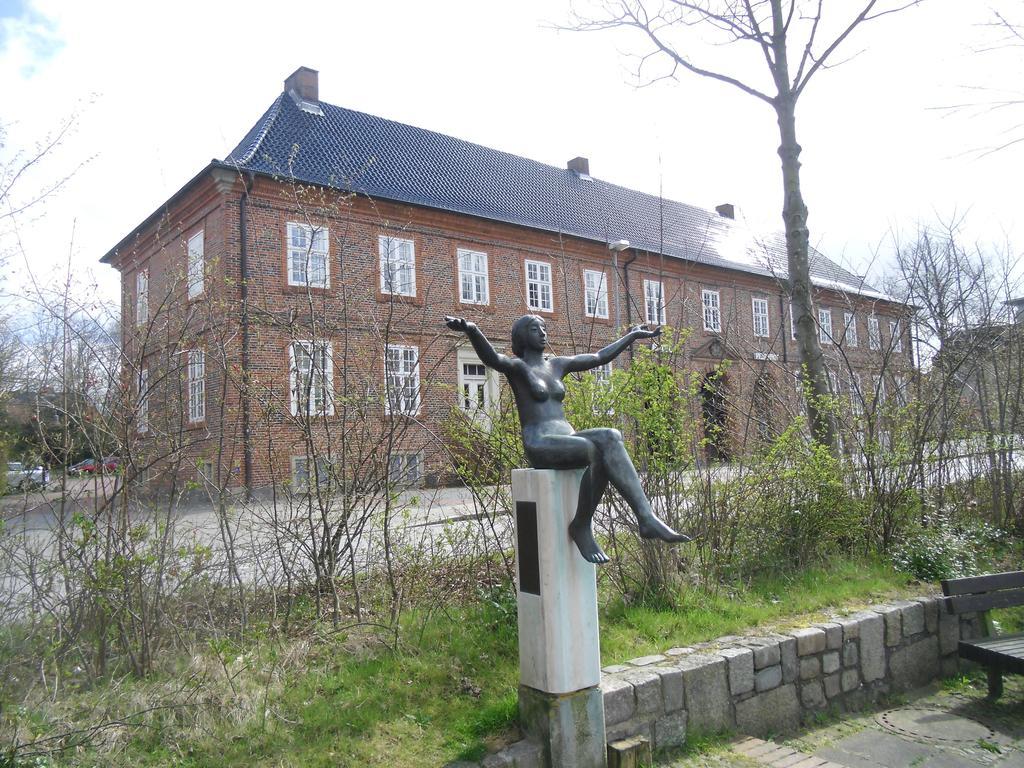 Hotel Pelli Hof Rendsburg By Tulip Inn Екстериор снимка